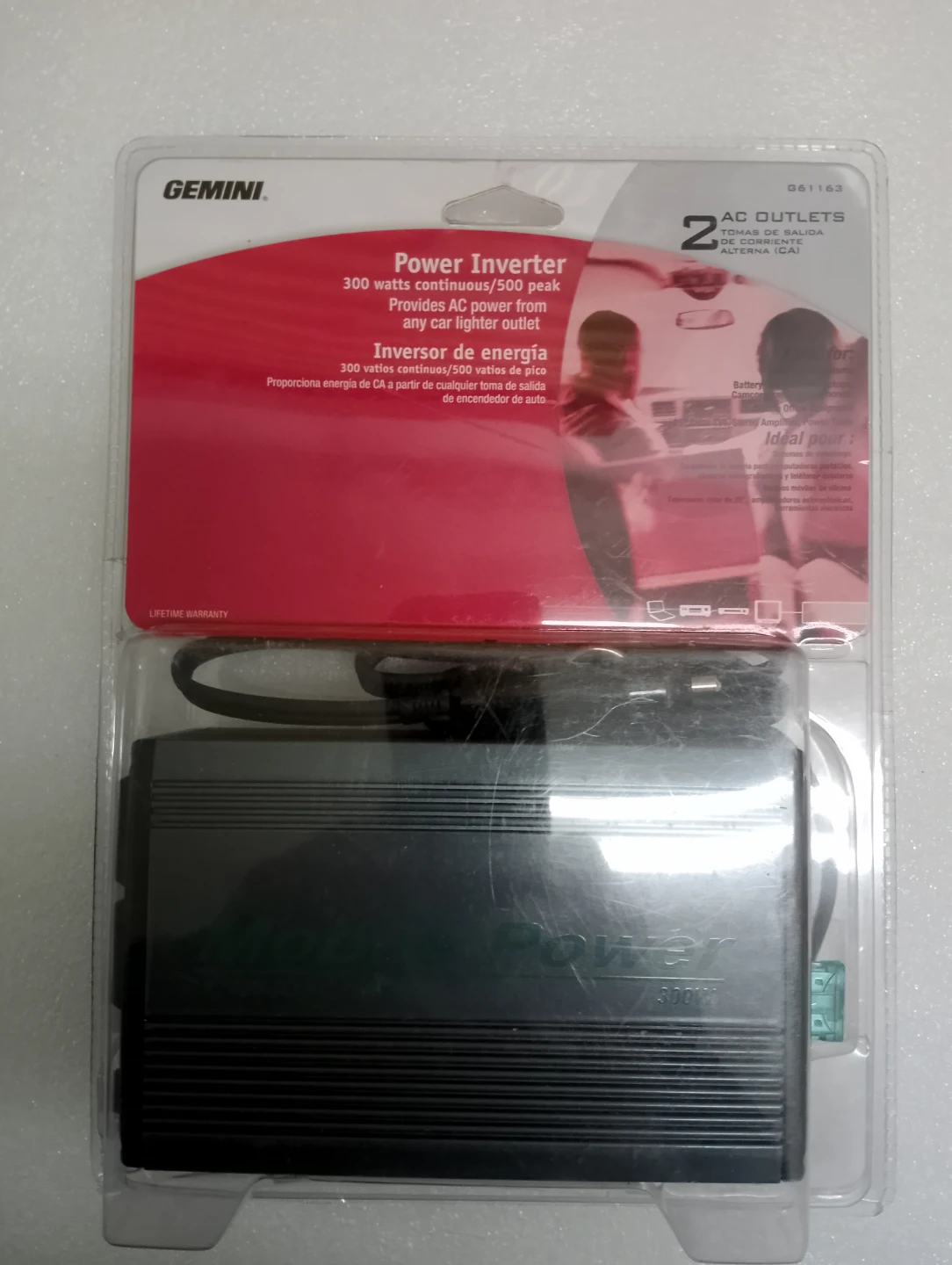 BNIB!!! Gemini Power Inverter 300W Continuous/500W Peak
