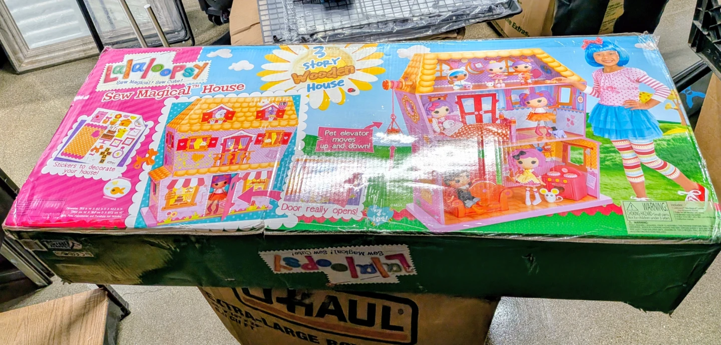 Lalaloopsy Sew Magical House Dollhouse
