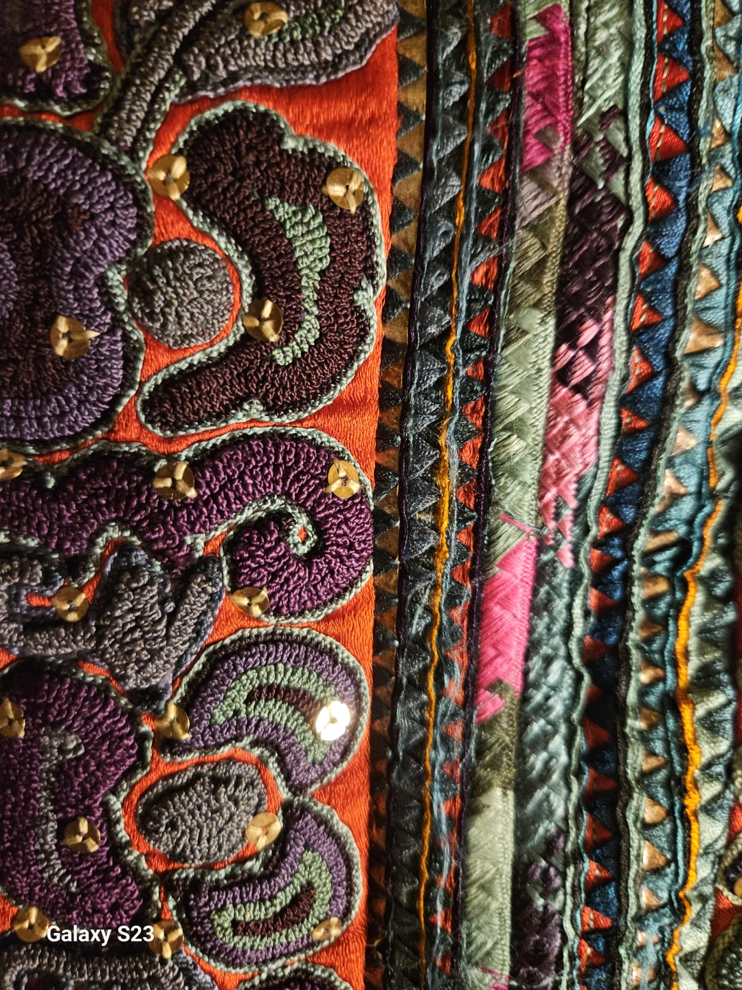 Handmade Embroidered Textile Wall Hanging - photo 4