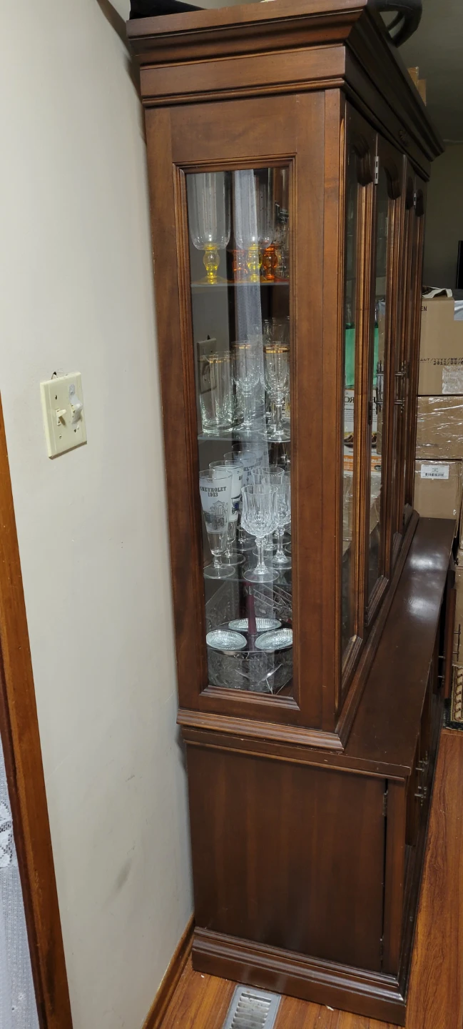 Dark Brown China Cabinet - photo 3