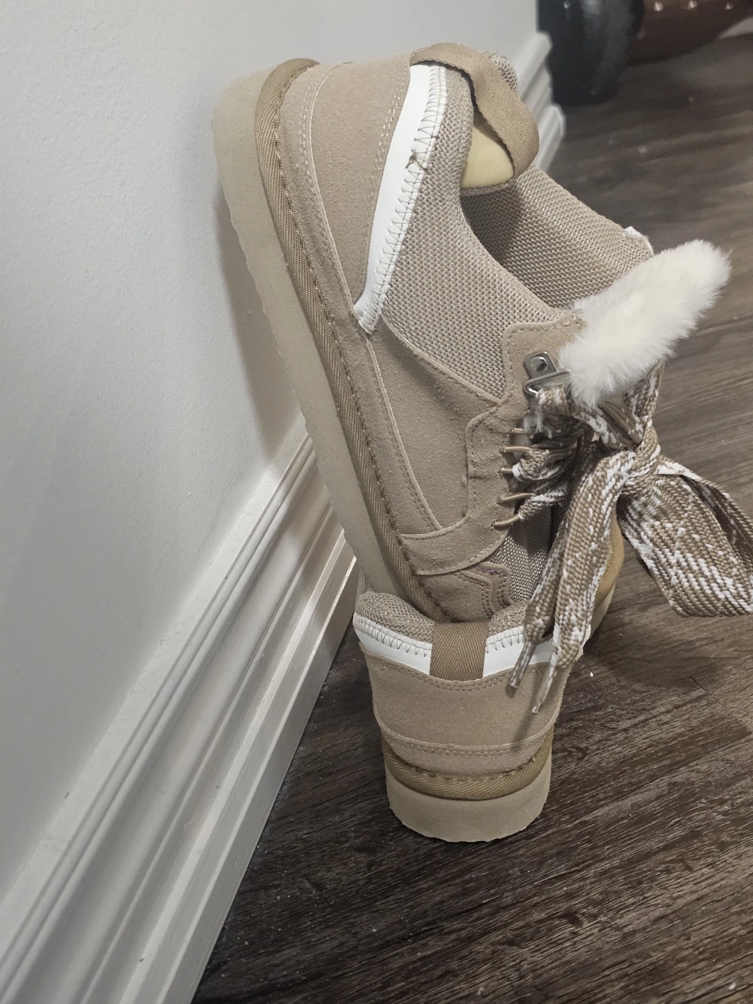 Ugg *replic* Women's Tasman LTA Boot - Size 8 - photo 3