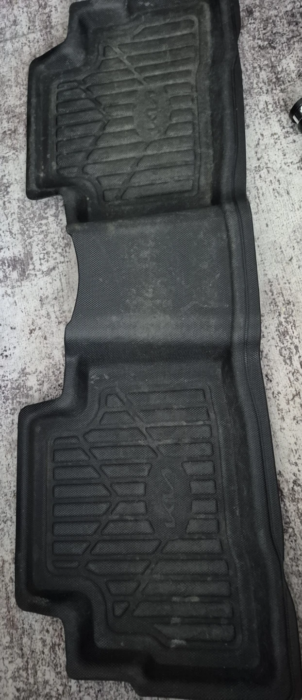 🚗 OEM Kia Sportage 2023 Floor Mats – Winter + Summer Set - photo 4