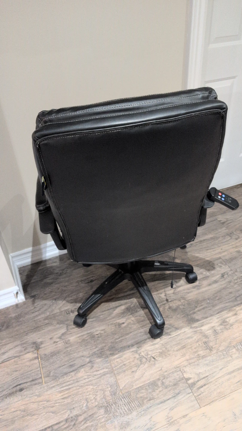 Black Leather Executive Office Chair - photo 2