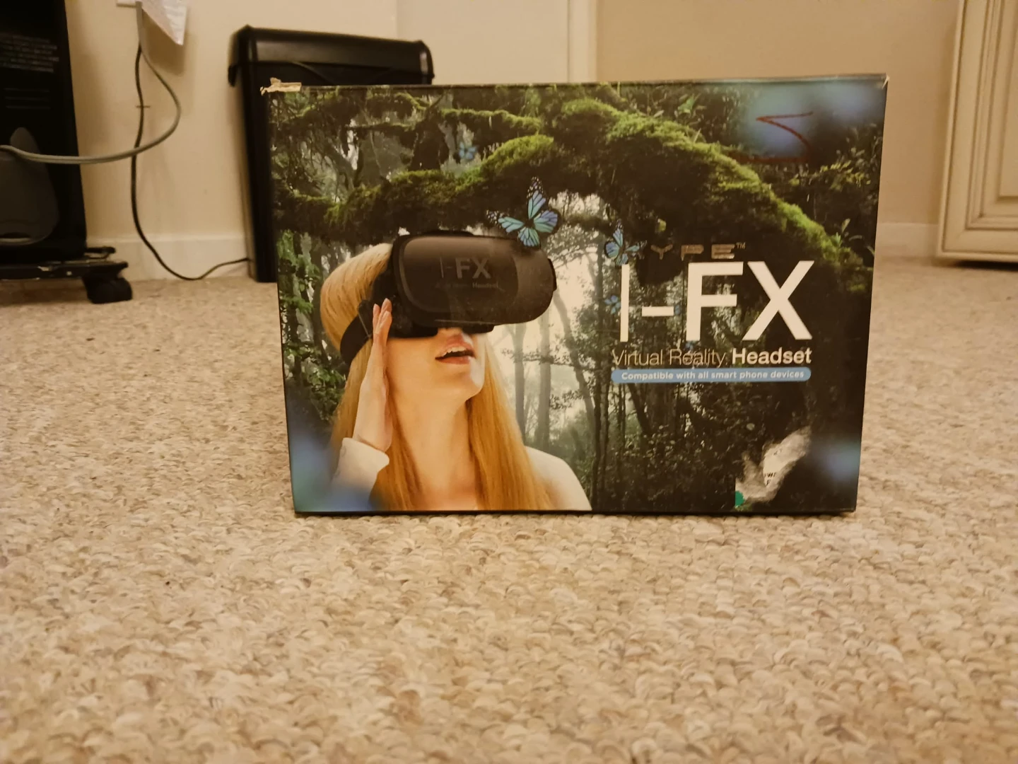 I-FX Virtual Reality Headset with Box