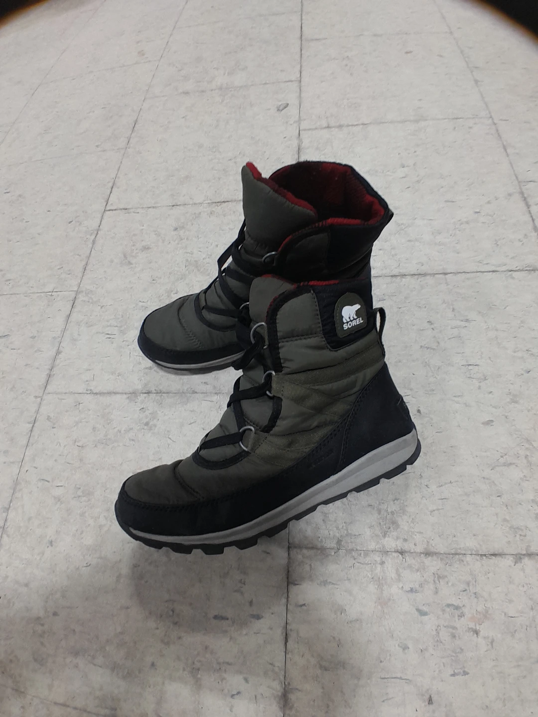 Sorel Winter Boots women's size 8 - photo 2