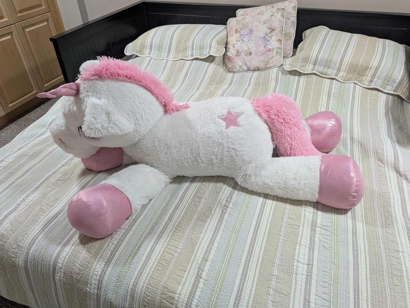Giant Unicorn Plush - photo 3