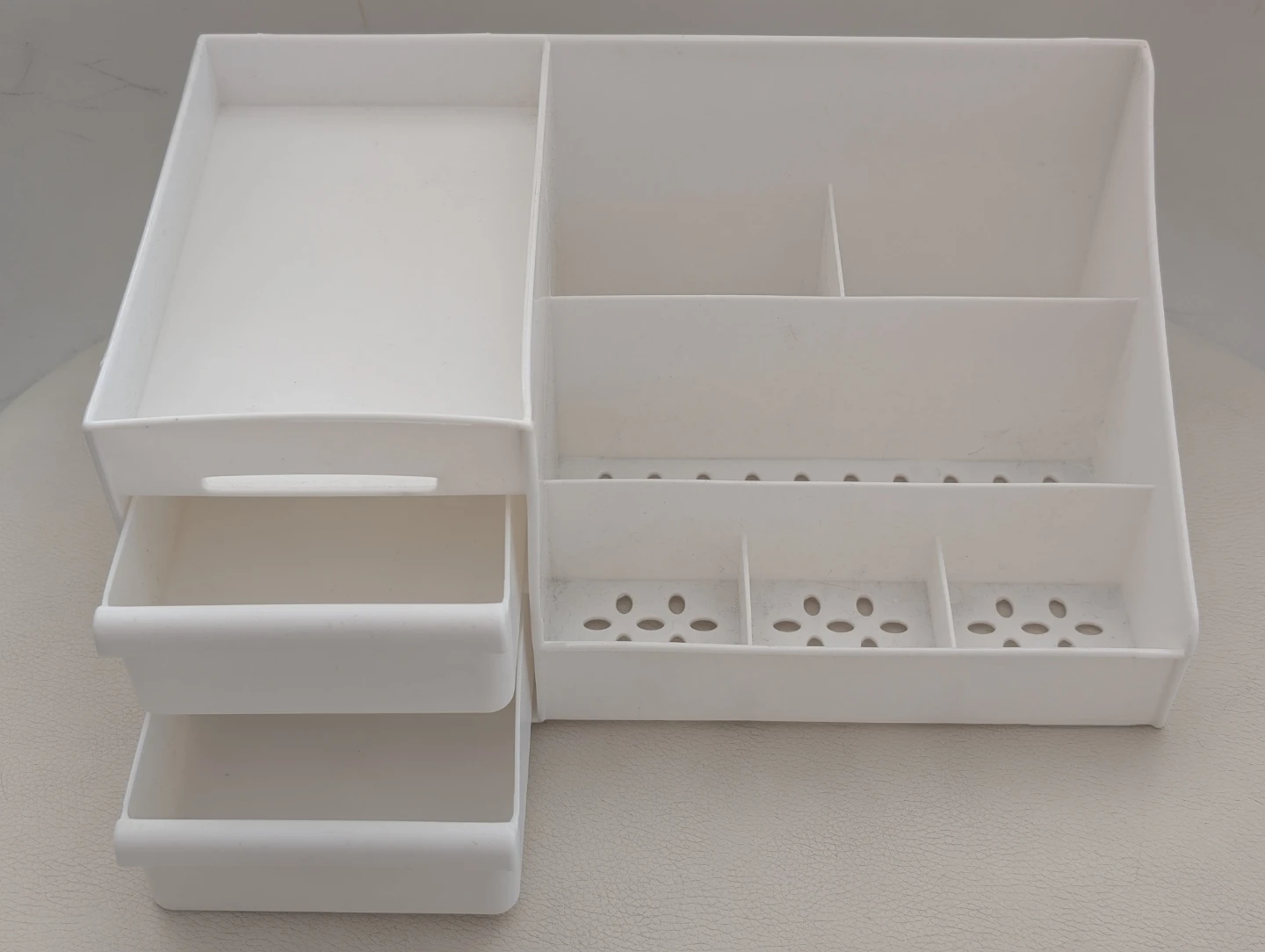 Cosmetic Organizer with Dual Drawers