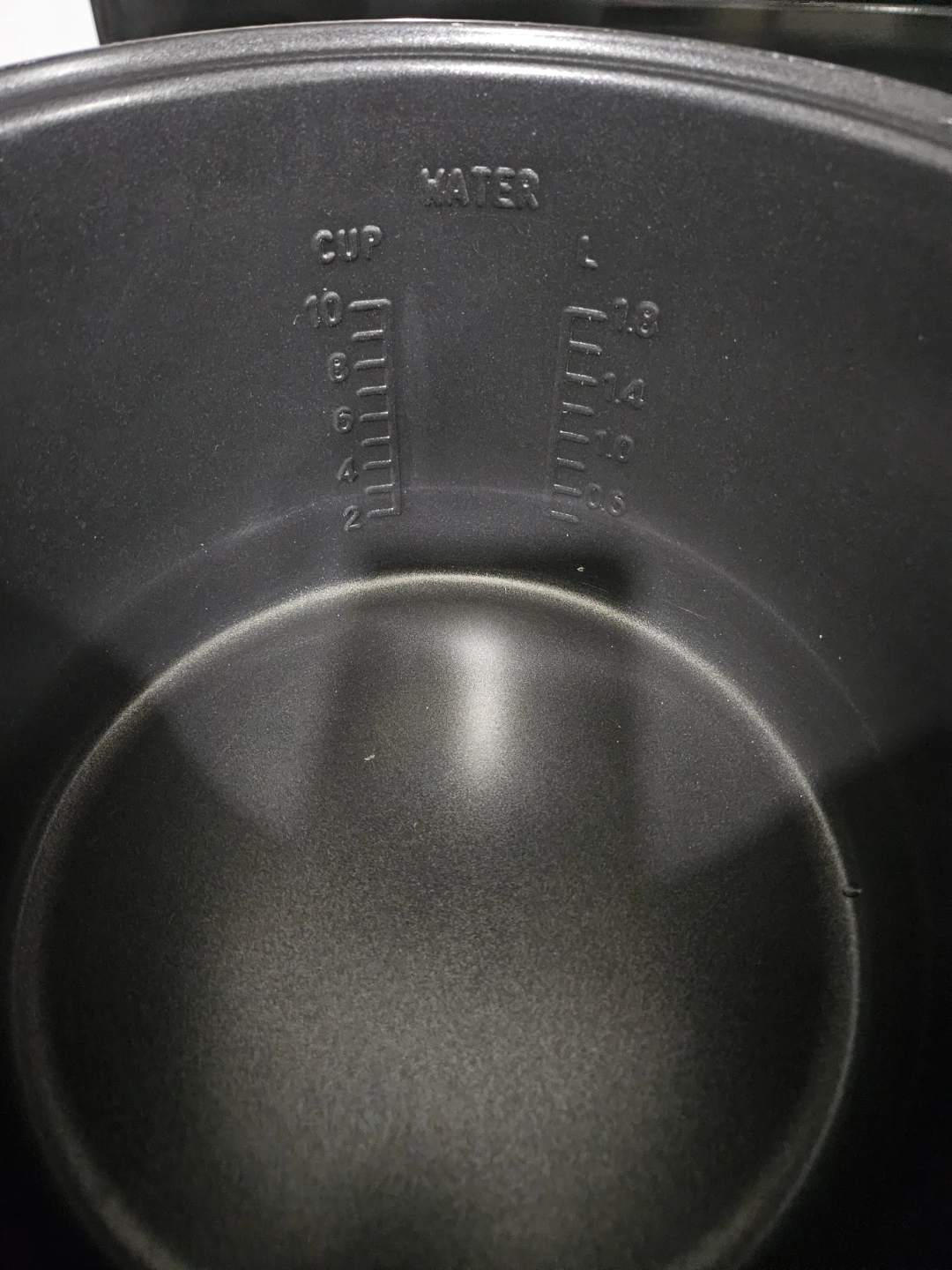 Used Aroma Digital Rice Cooker - photo 2