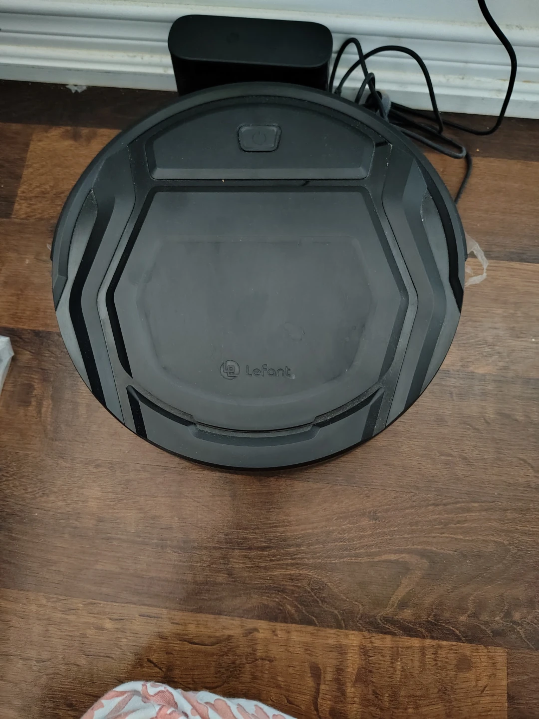 Lefant Robot Vacuum Cleaner - Black