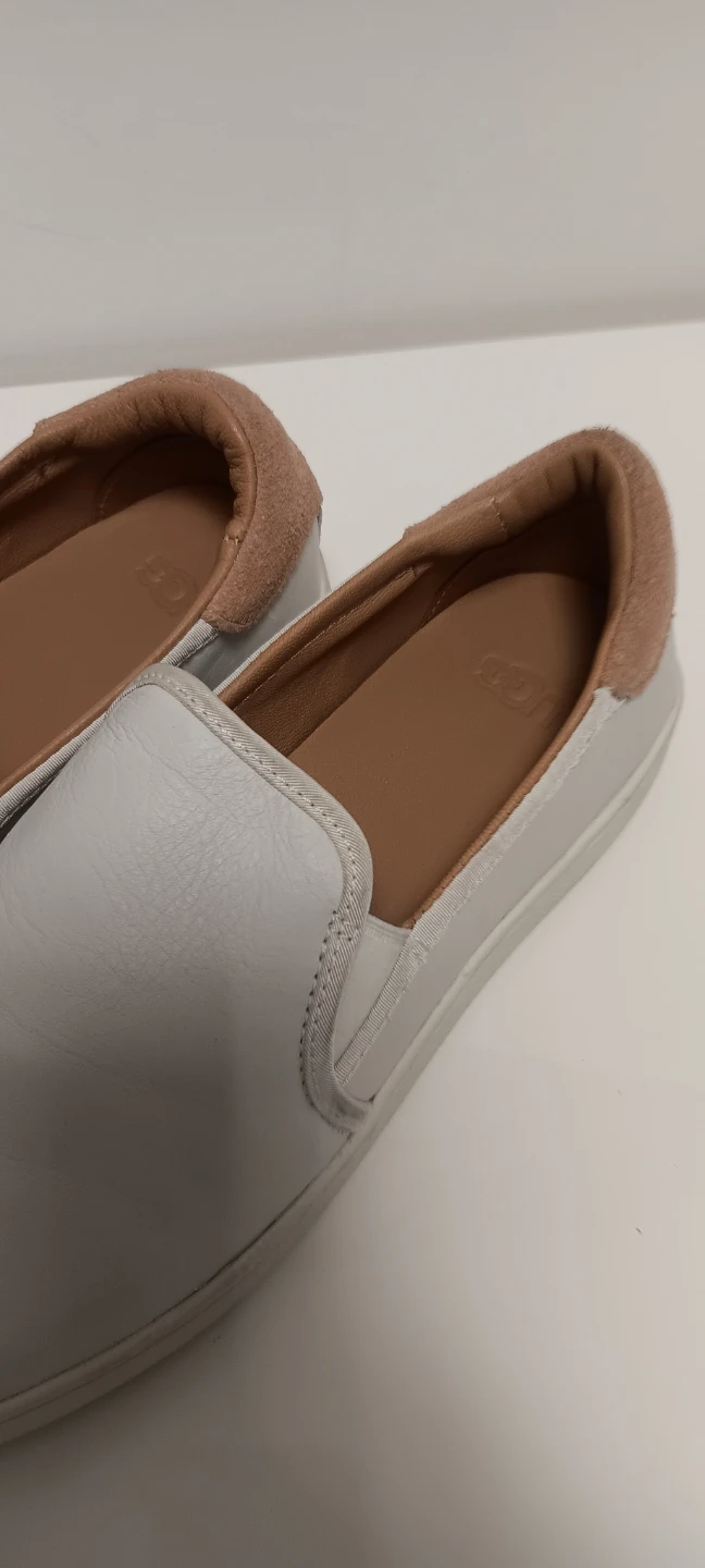 UGG Slip-On Shoes White Leather Women's - photo 4