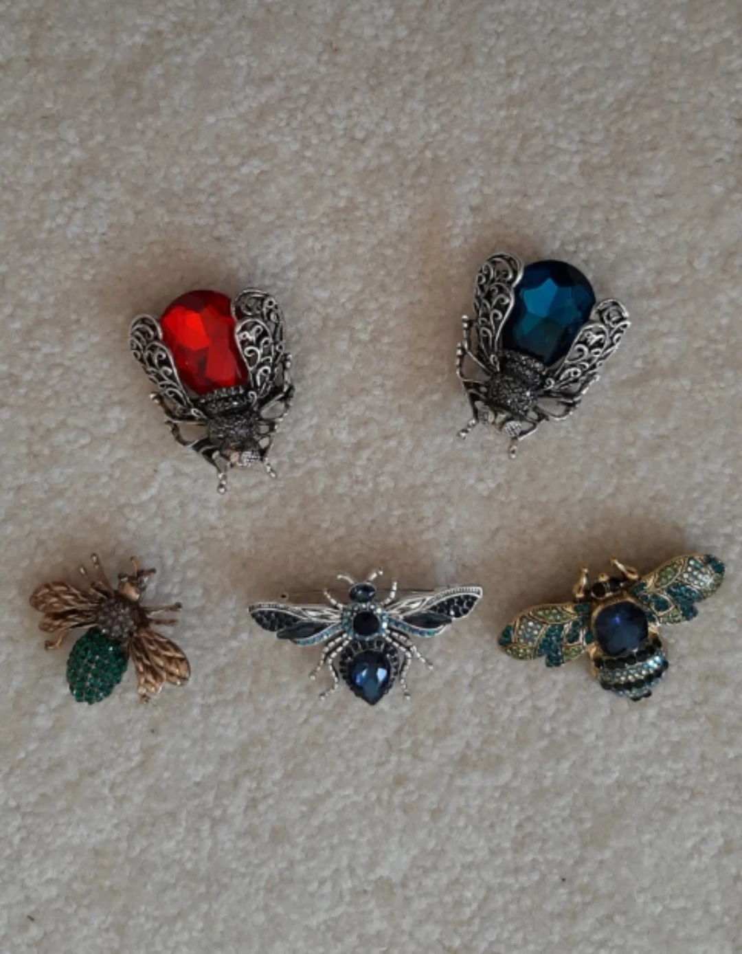 Cute Bee Brooches