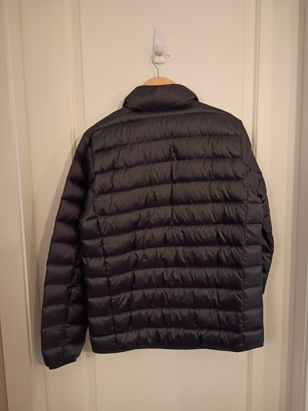Eddie Bauer CirrusLite Down Jacket - Men's M - photo 4