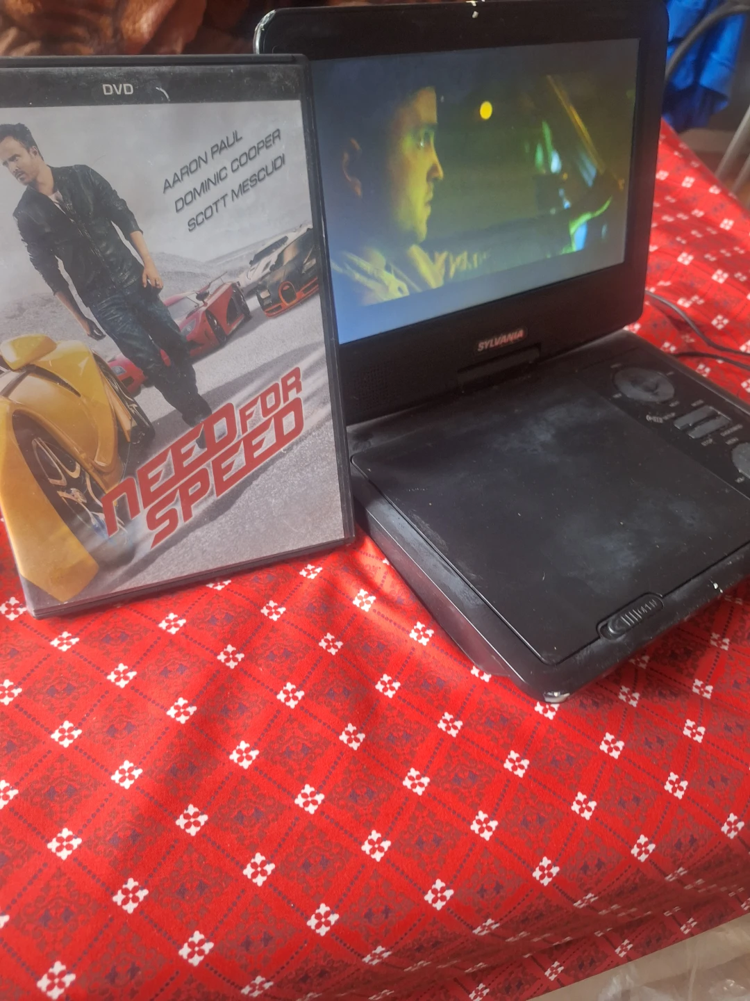 DvD player portable - photo 3