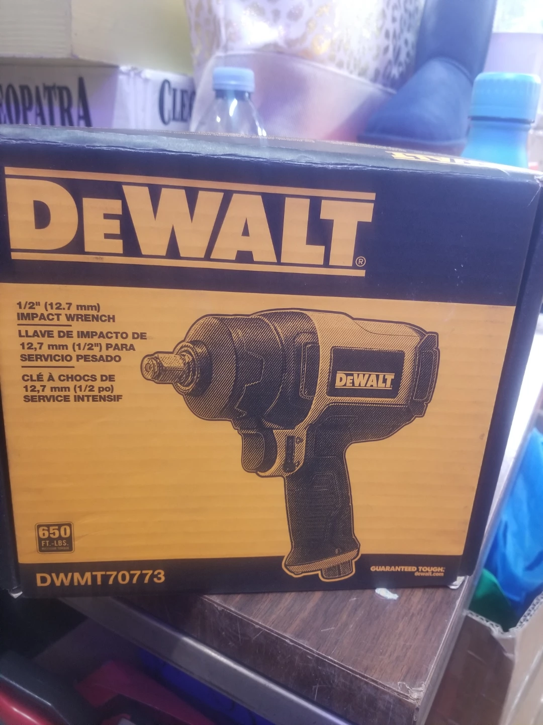DeWalt 1/2" Heavy Duty Impact Wrench DWMT70773 - photo 4