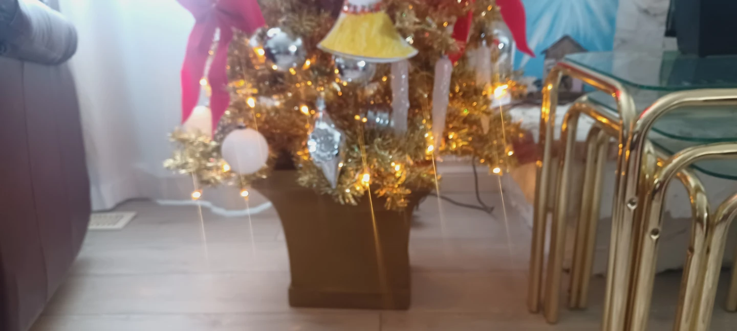 Decorated Gold Christmas Tree - photo 5