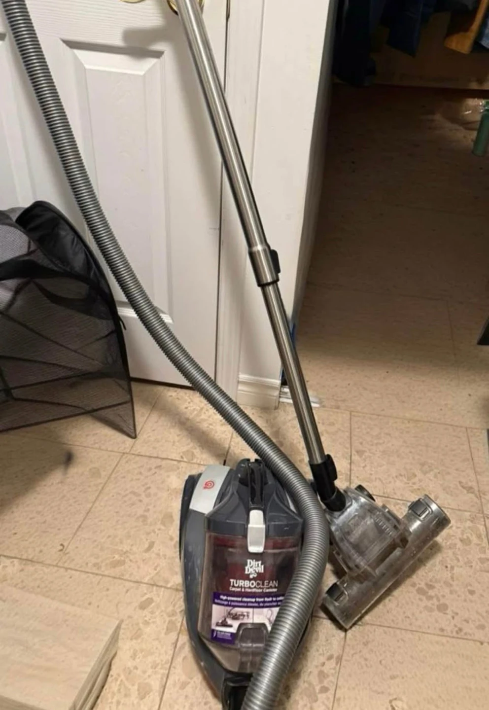Dirt Devil TurboClean Canister Vacuum - photo 2
