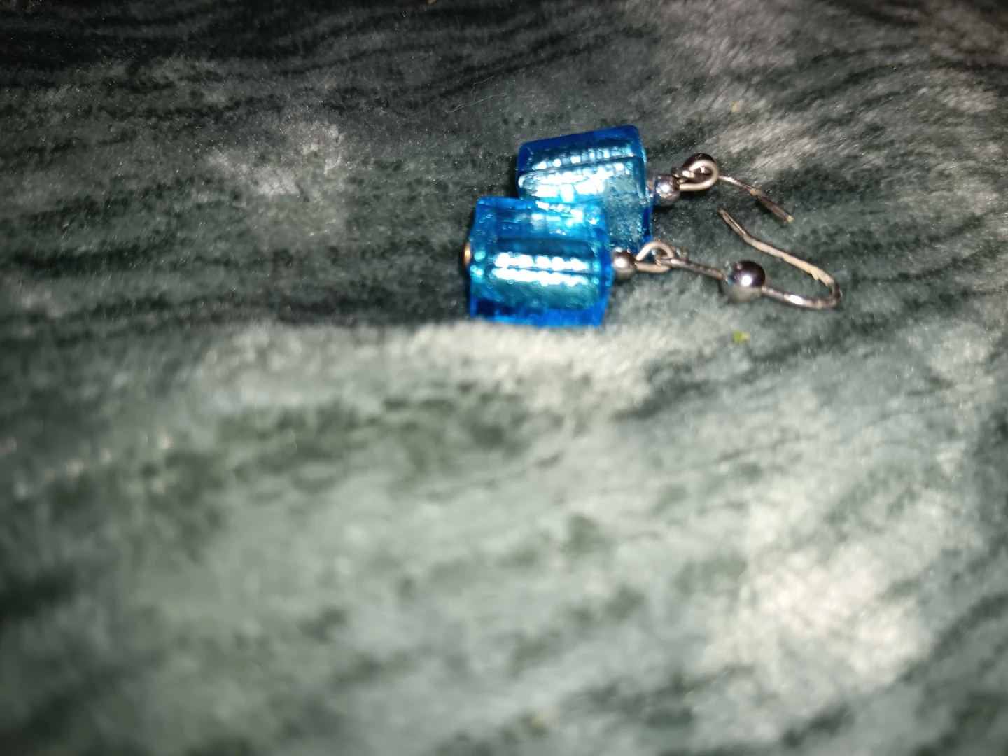 Blue Cube Necklace and Earring Set - photo 2