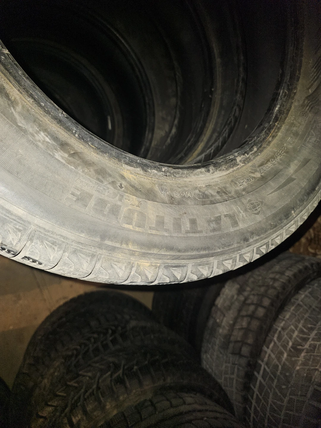 2X225/65/R17 mechelin latitude ice x winter tires only 2 - photo 2