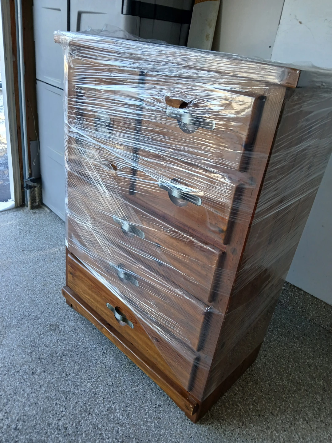 Wooden Chest of Drawers - photo 5