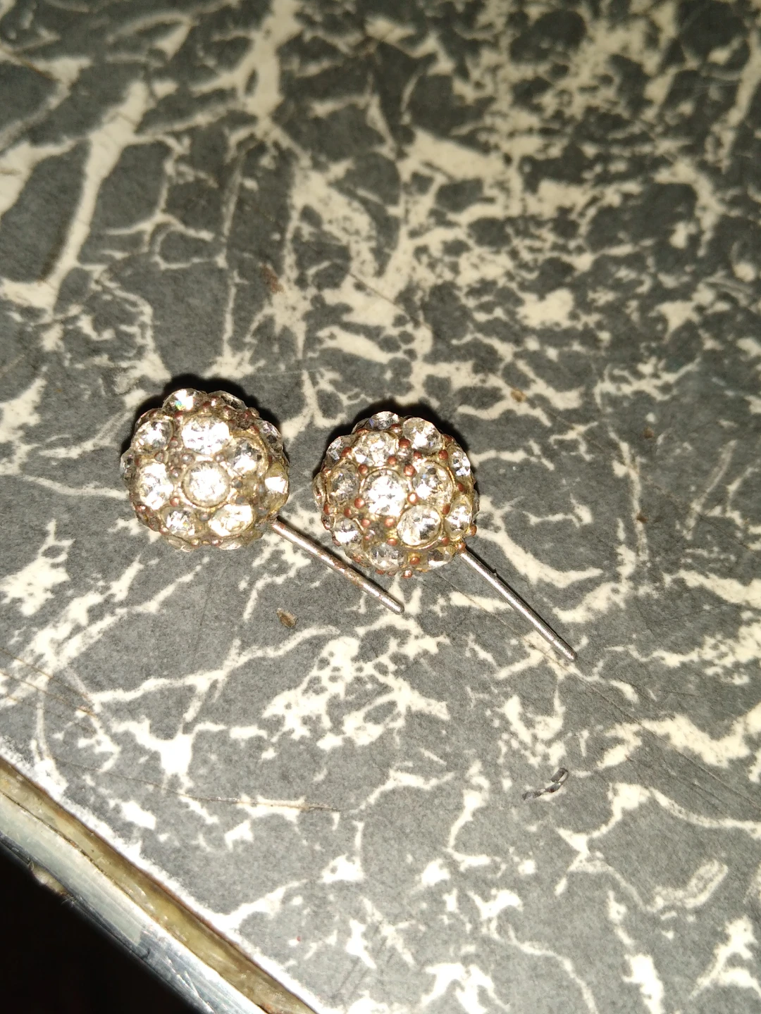 Vintage Christian Dior cluster ball earrings - photo 4