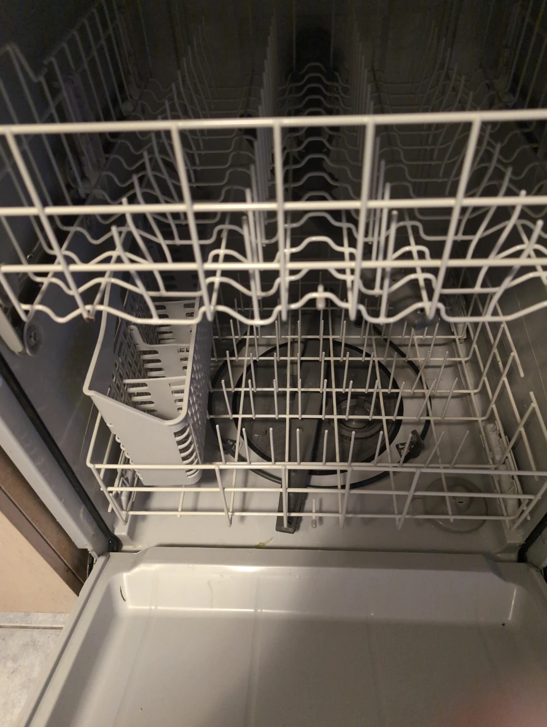 Amana Dishwasher - photo 3