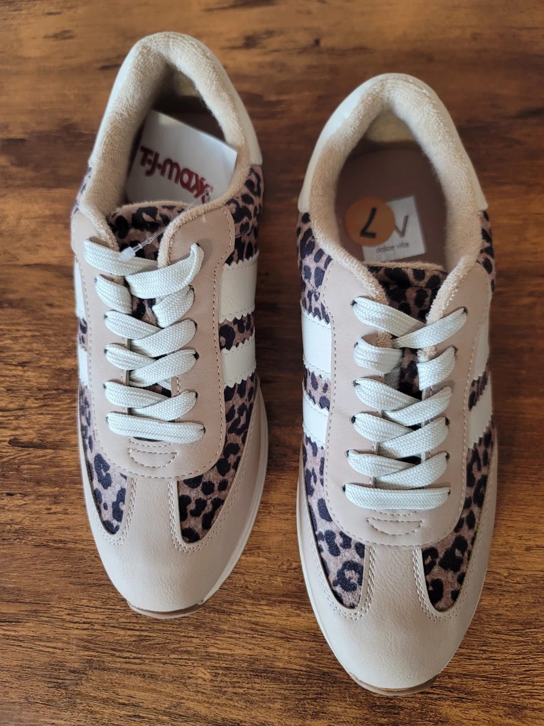 Dolce Vita Leopard and Suede Women's Minimal Sneakers Sz 7 NWT - photo 4