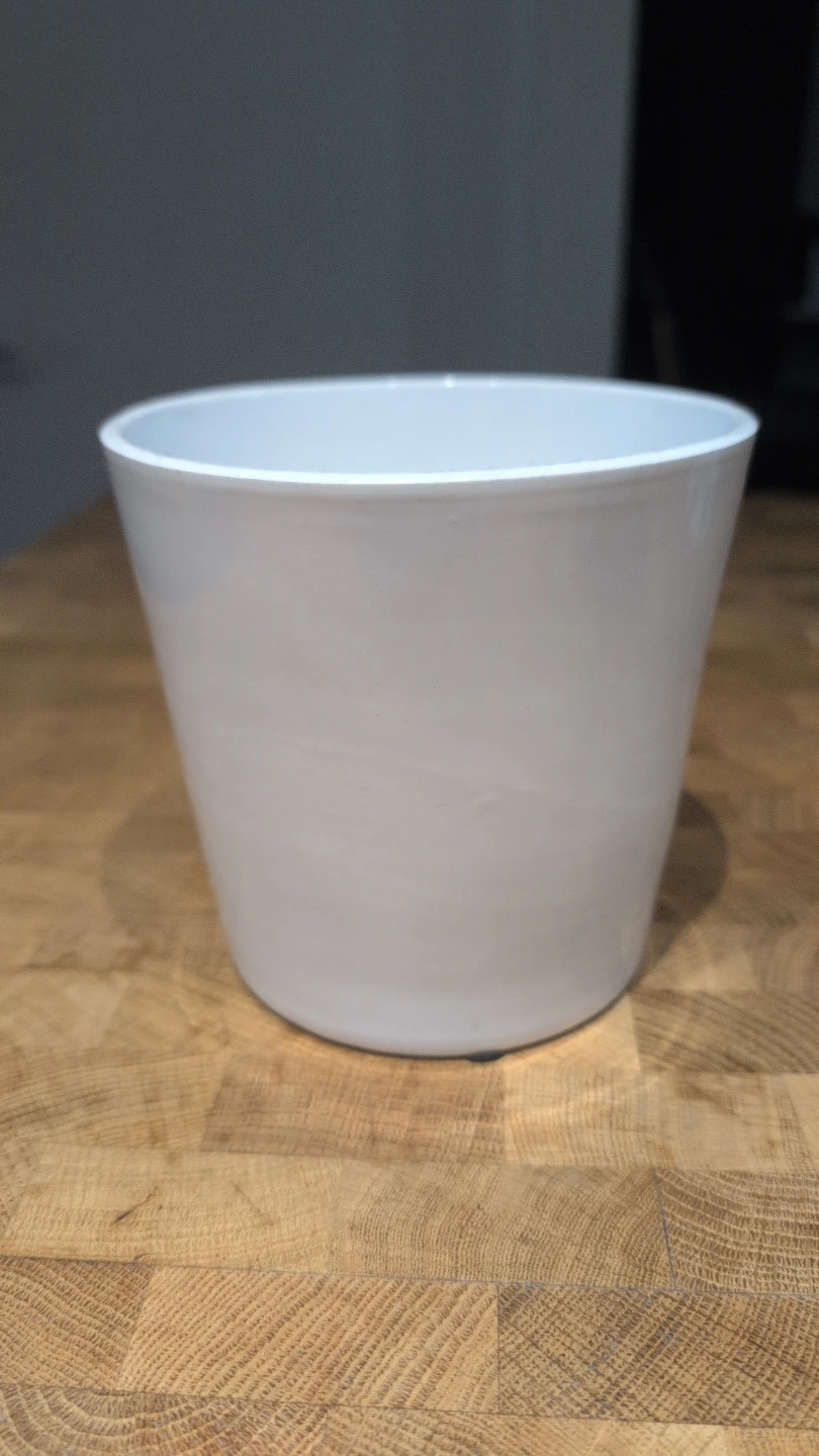 Various Plant Pots - photo 3