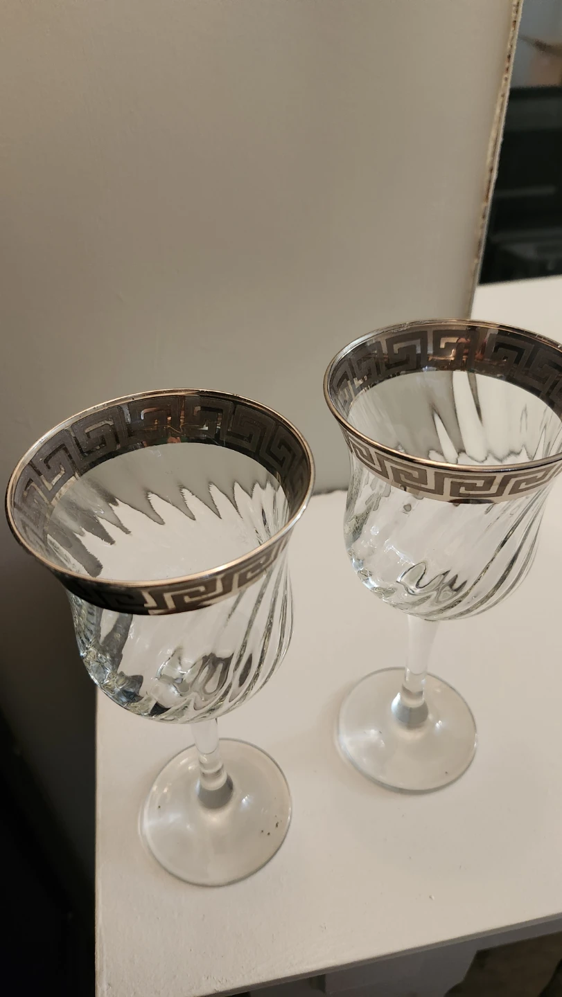 Pair of Wine Glasses with Greek Key Design