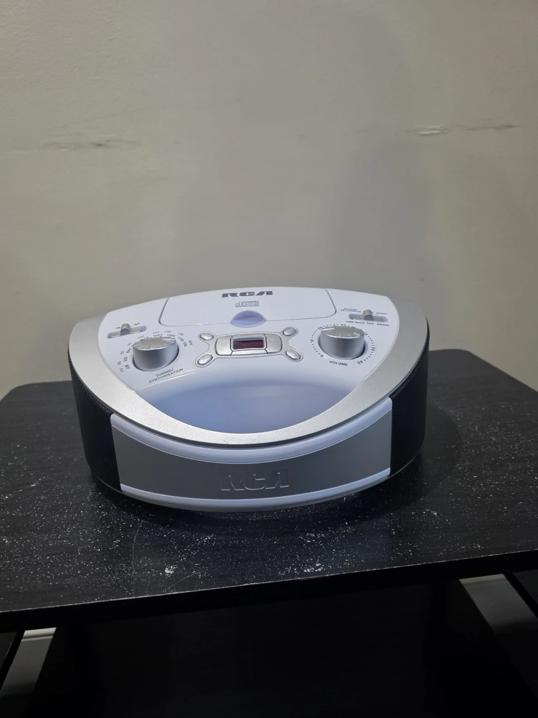 RCA CD Player Boombox AM/FM Radio - photo 3