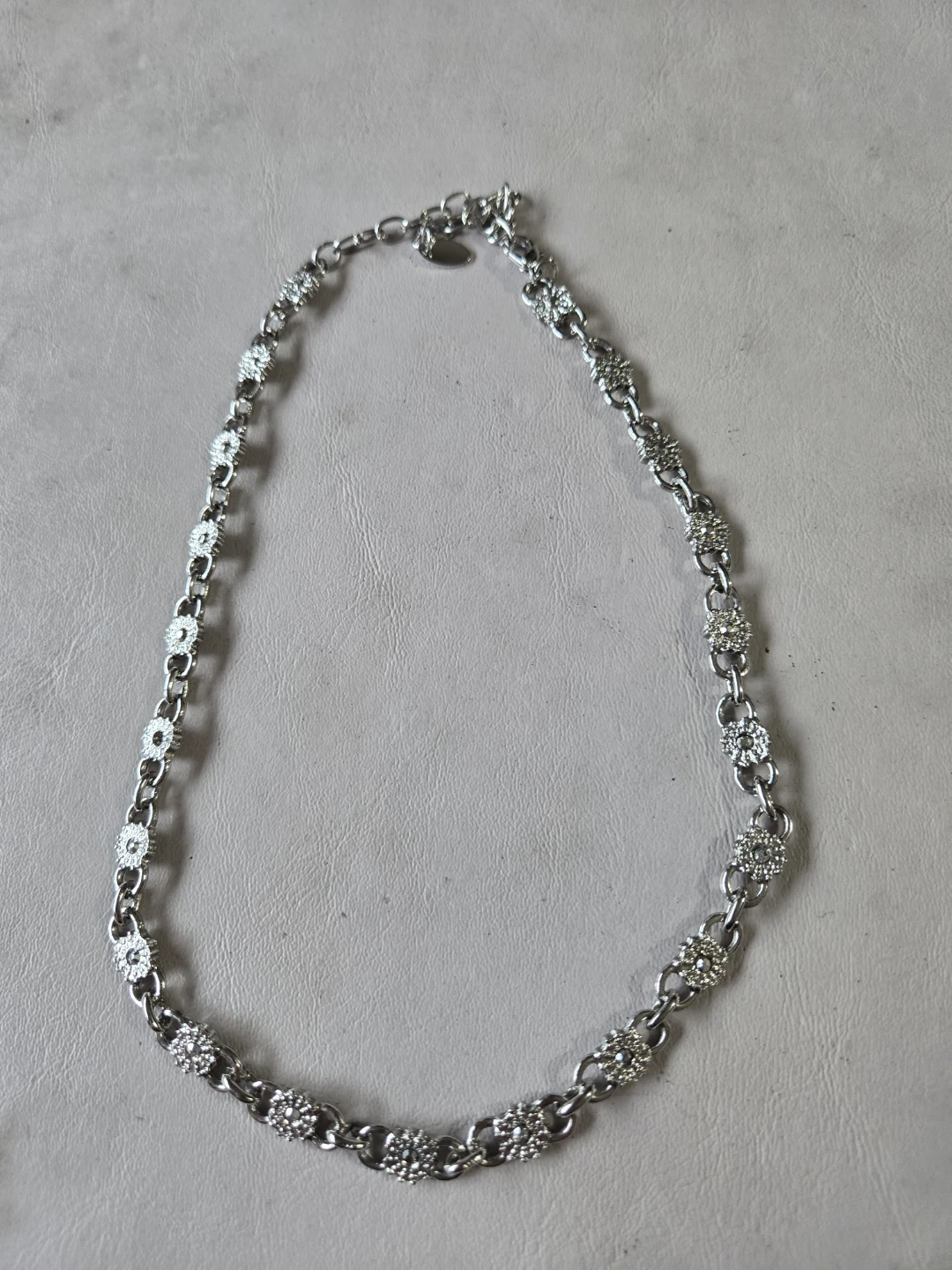 Silver Tone Flower Chain Necklace