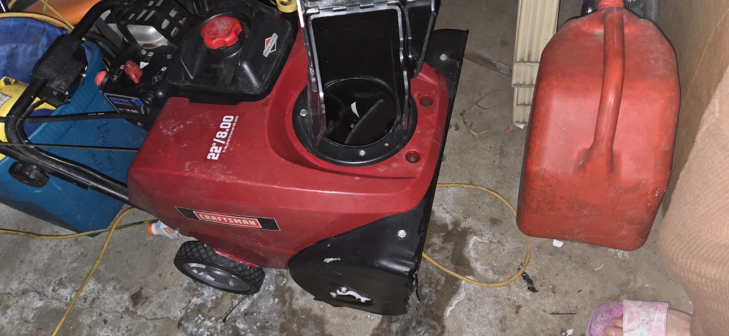Craftsman 22" 8.00 Snowblower - photo 2