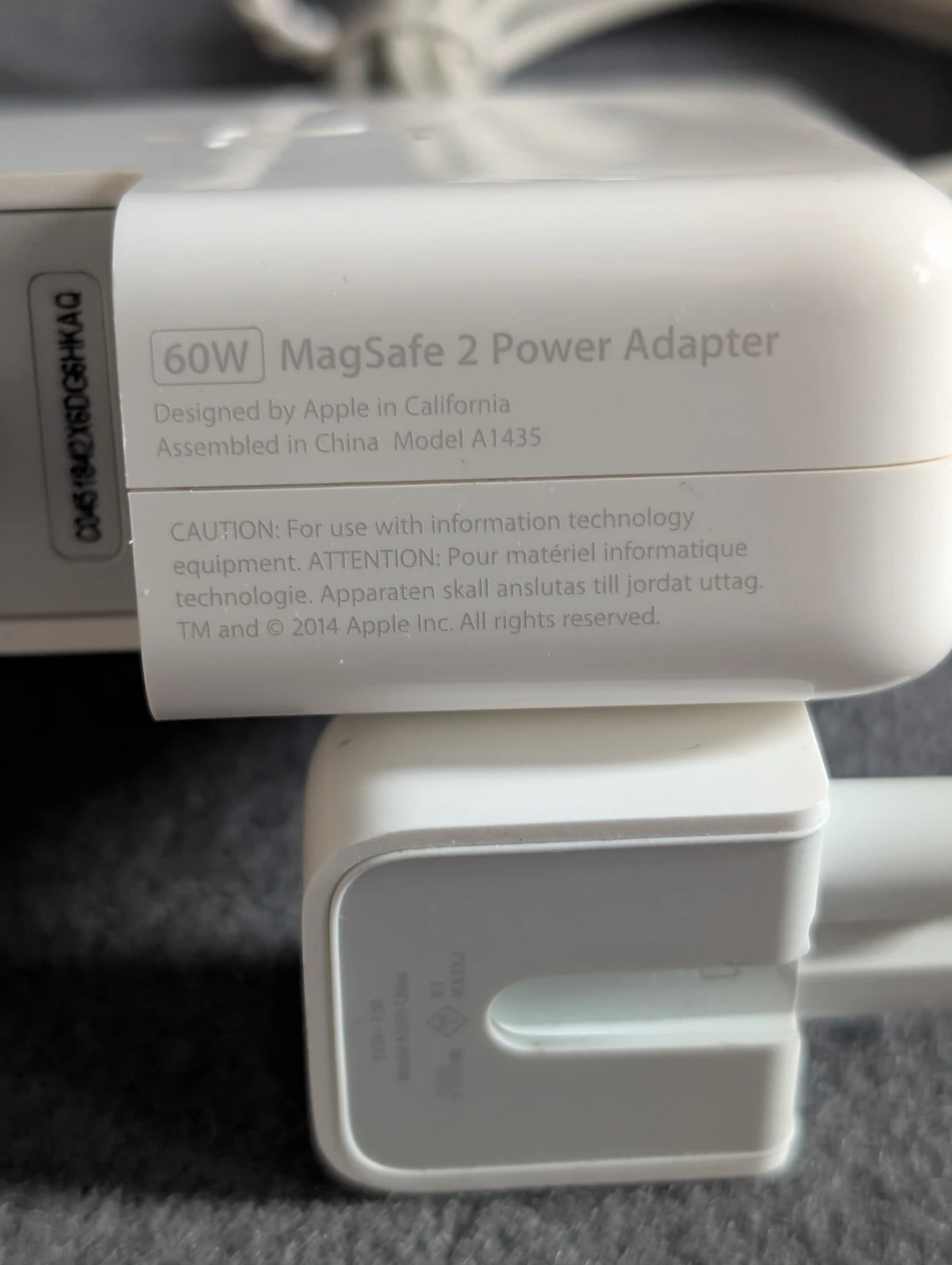 Apple 60W MagSafe 2 Power Adapter (T-Tip) - photo 2