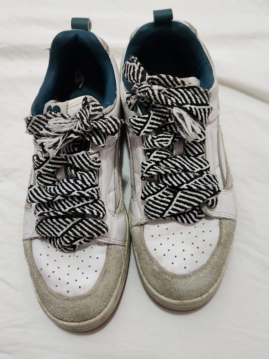 Puma White & Grey Sneakers