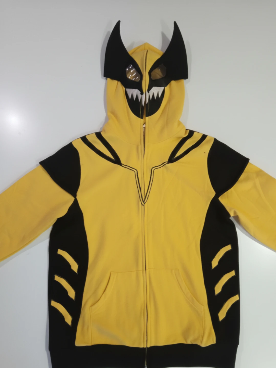 Wolverine Hoodie - Yellow & Black - photo 3