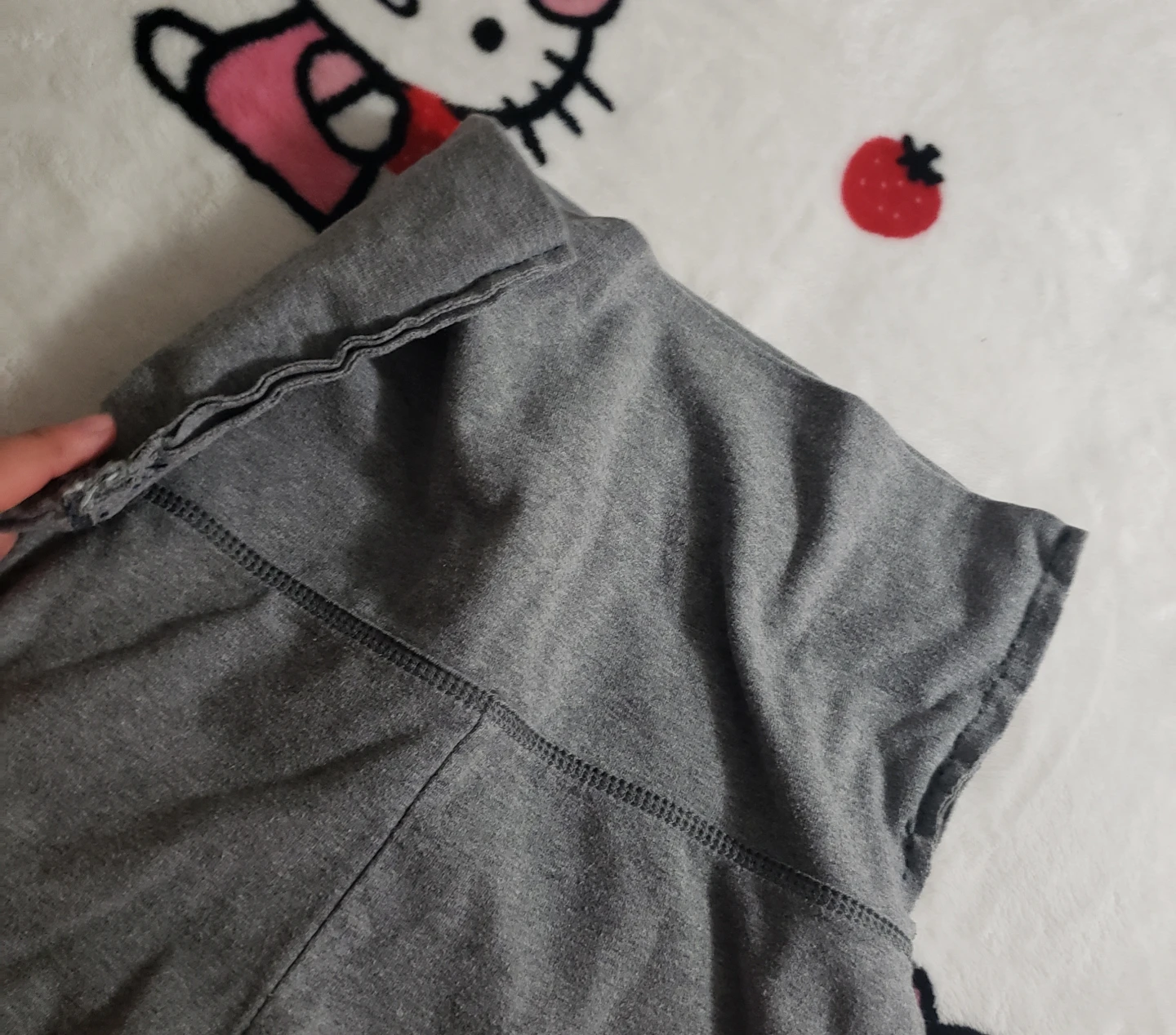 Hollister Gray Shorts - photo 3