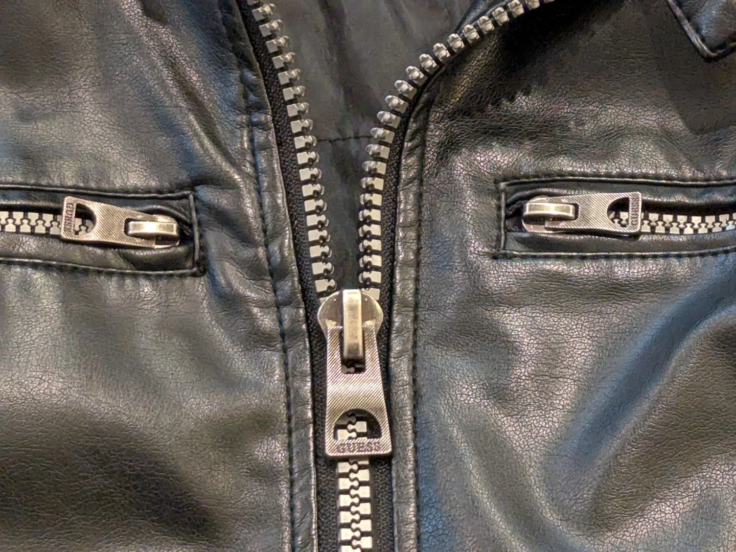 GUESS Los Angeles Black Faux Leather Jacket - Size S - photo 5