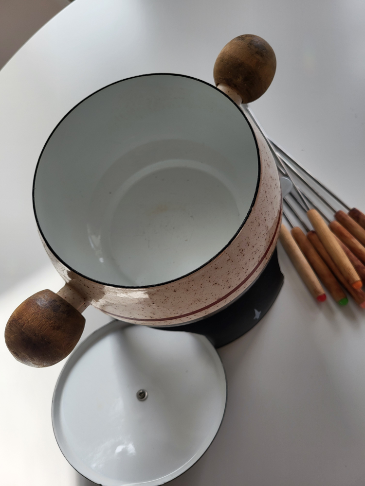 Vintage 70's Fondue Set - photo 4