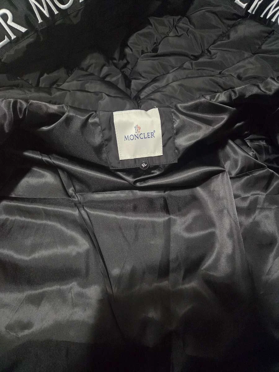 Moncler Puffer Jacket M Black - photo 2