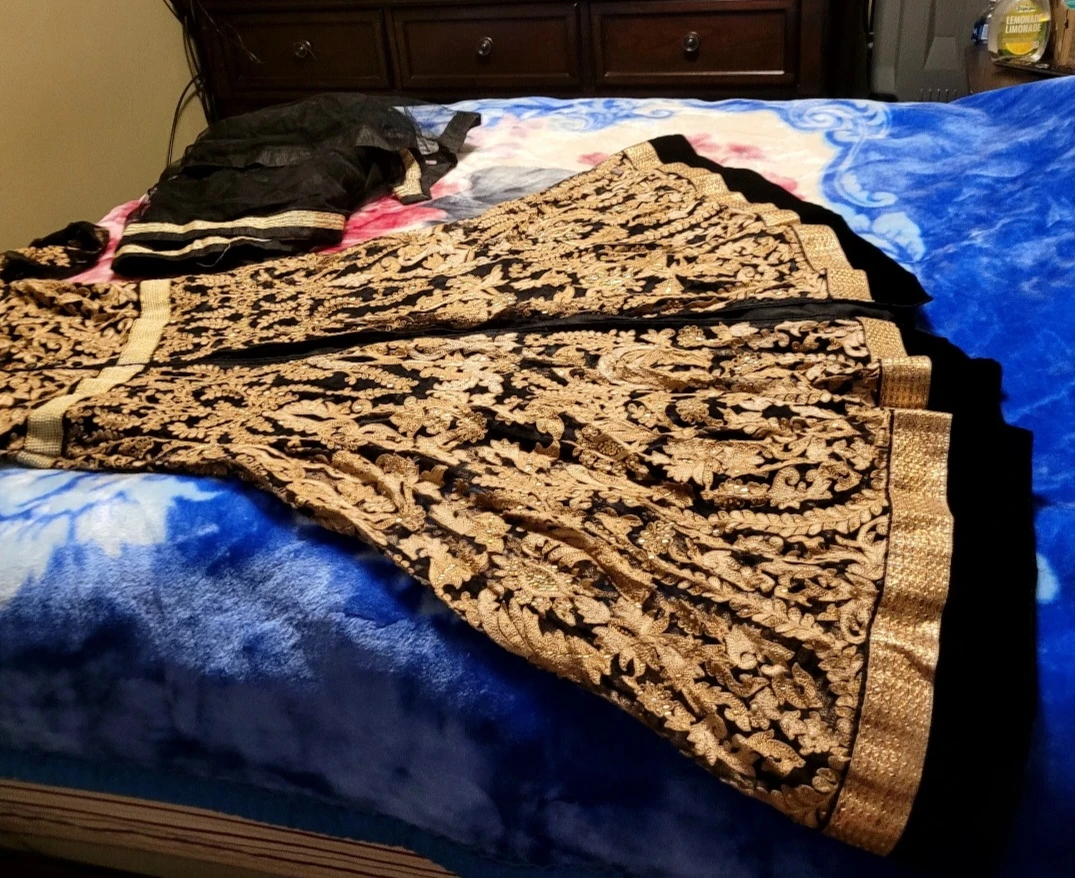 Black & Gold Embroidered Dress - photo 2