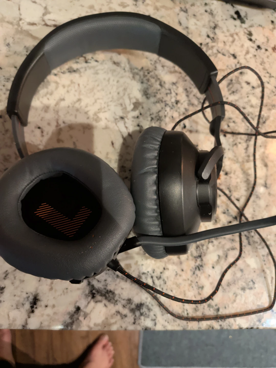 JBL Quantum 100 Gaming Headset - photo 3