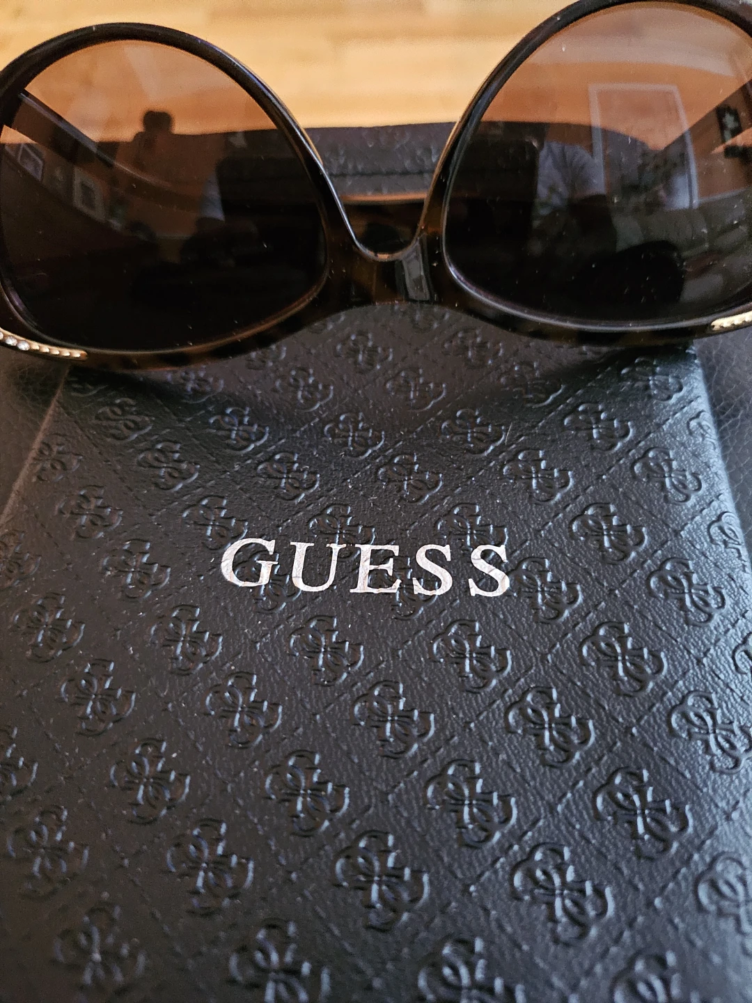 Guess Sunglasses Tortoise Shell Cat Eye Rhinestone Accent - photo 3