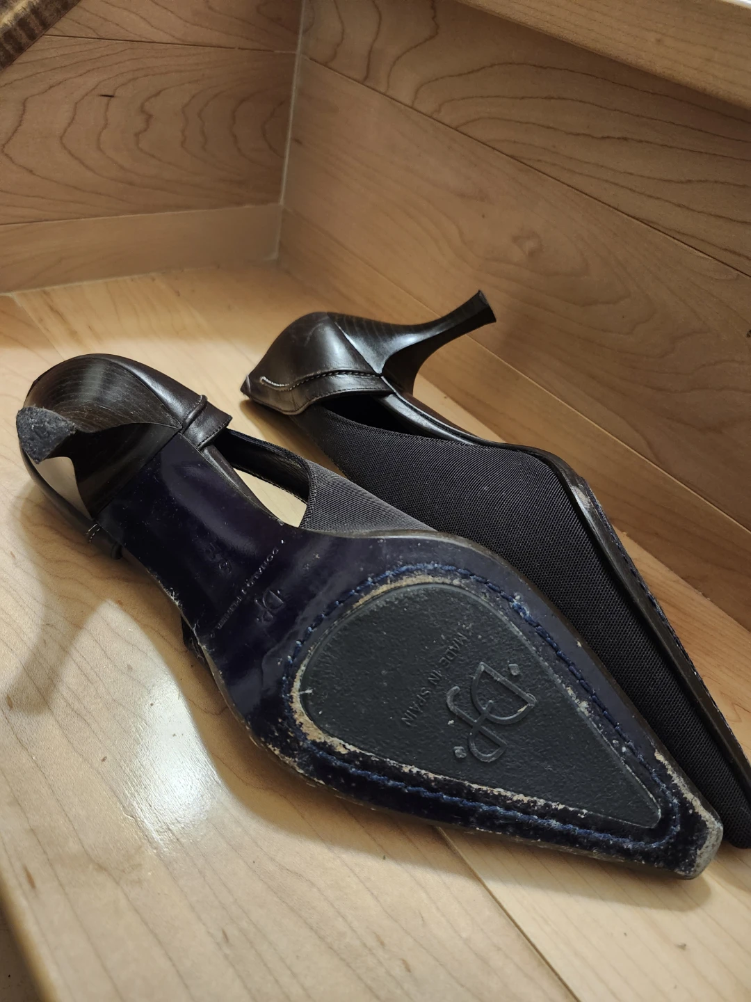 Donald Pliner Black Slingback Heels - photo 3