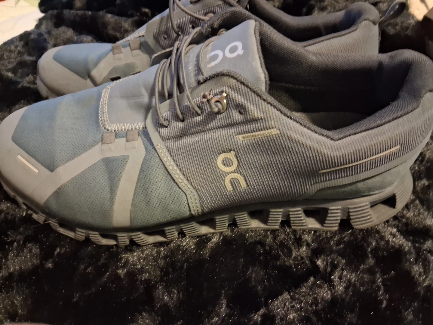 On Cloud Waterproof Running Shoes - photo 5