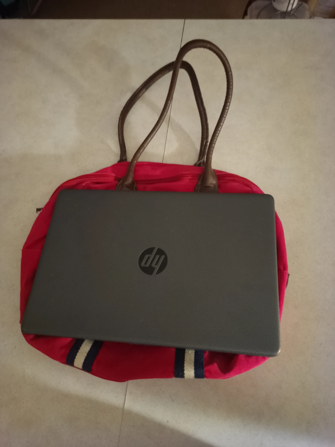 Tommy Hilfiger Red Duffle Bag - photo 4
