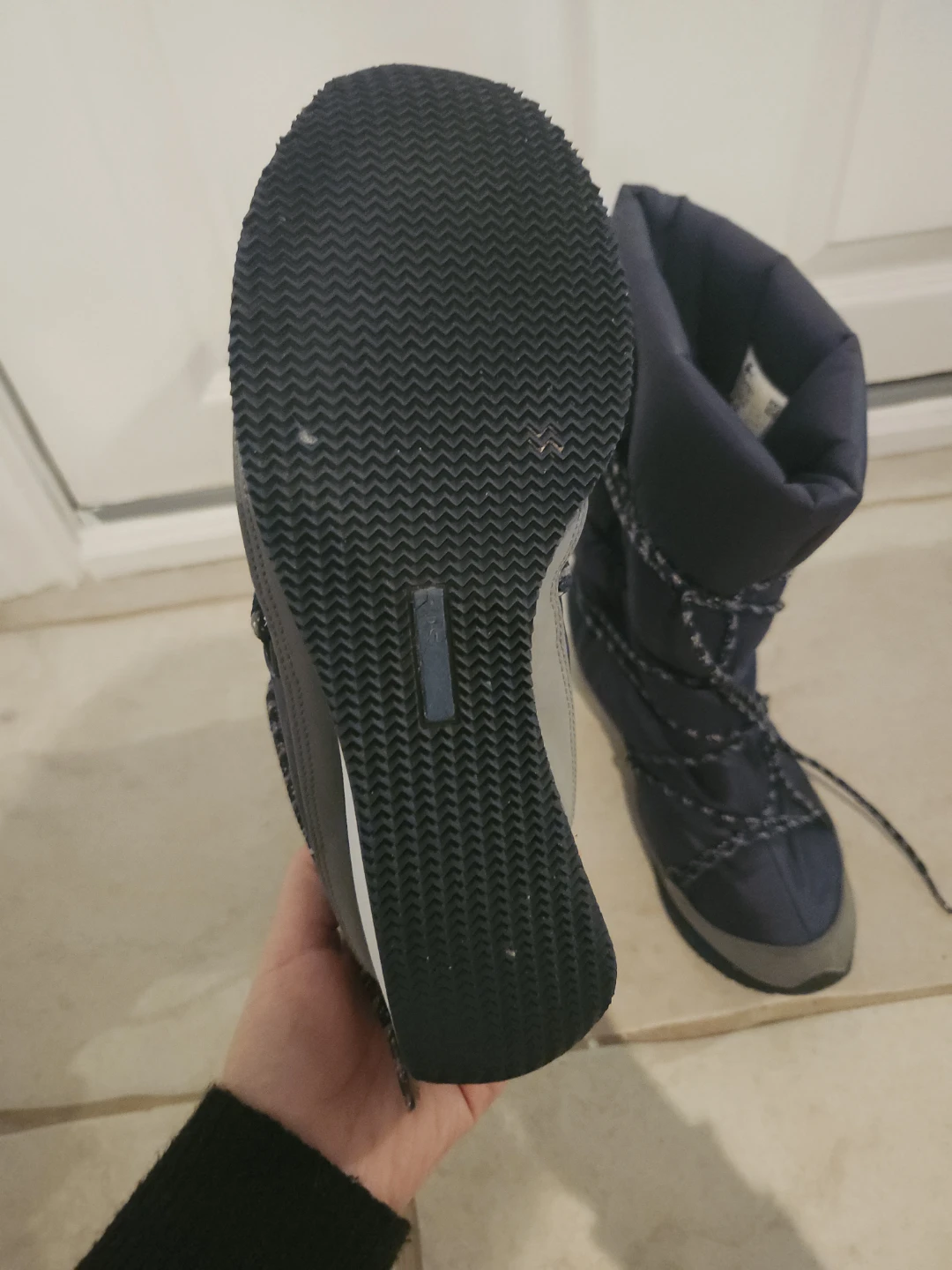 Lacoste Arbonne Ski Puffer Boots Navy Blue Size 7 - photo 5