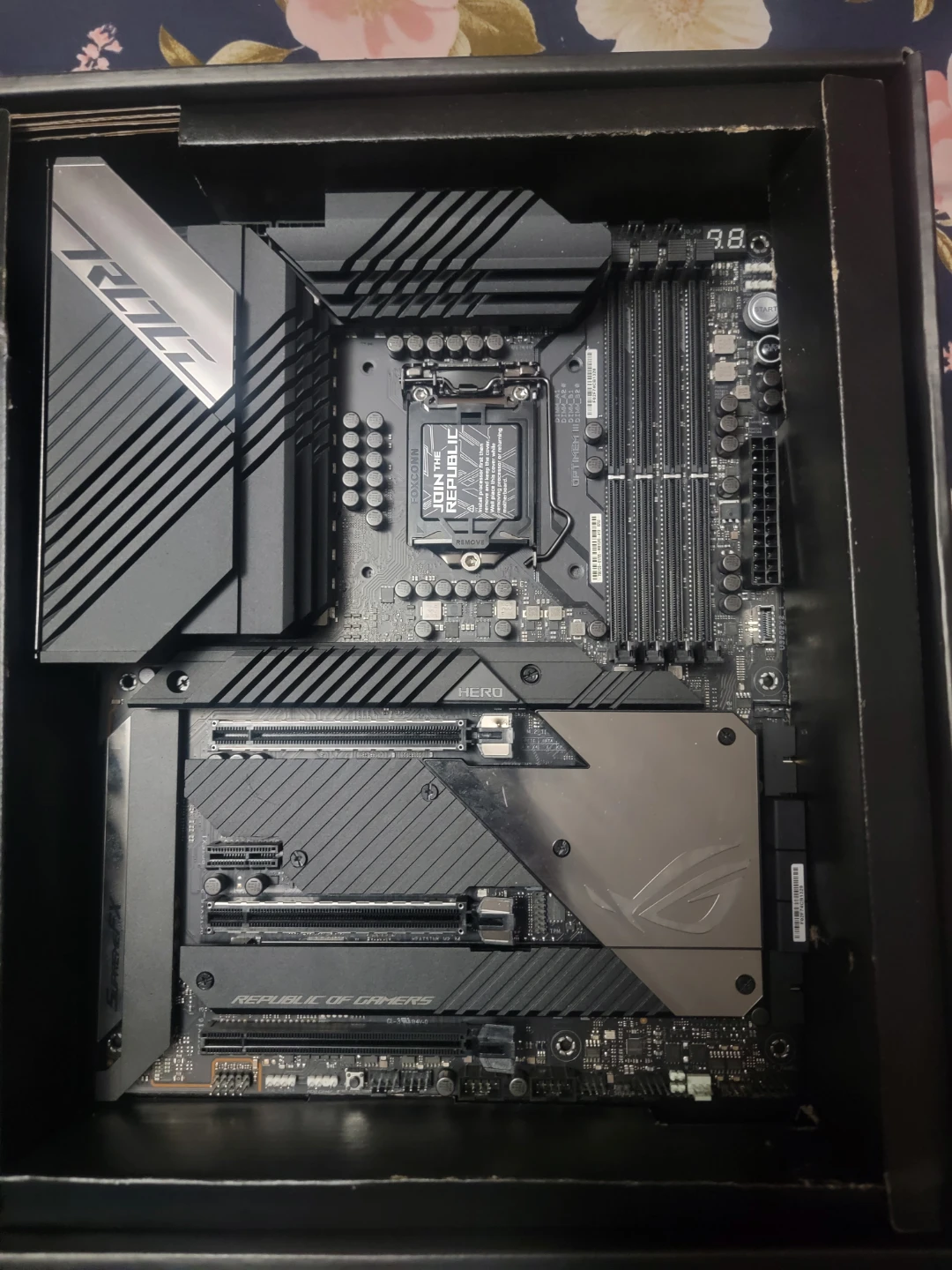 ASUS ROG Maximus XIII Hero Z590 Gaming Motherboard - USB Error - photo 3
