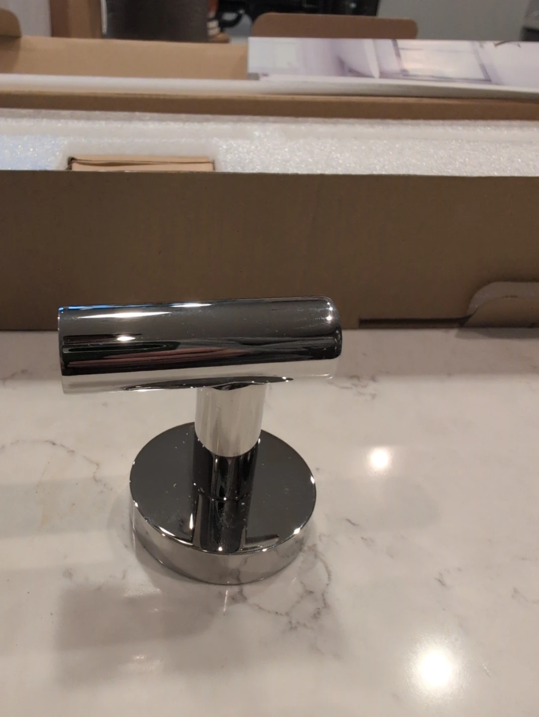 Velimax Bathroom Hardware Set - New in Box! - photo 3