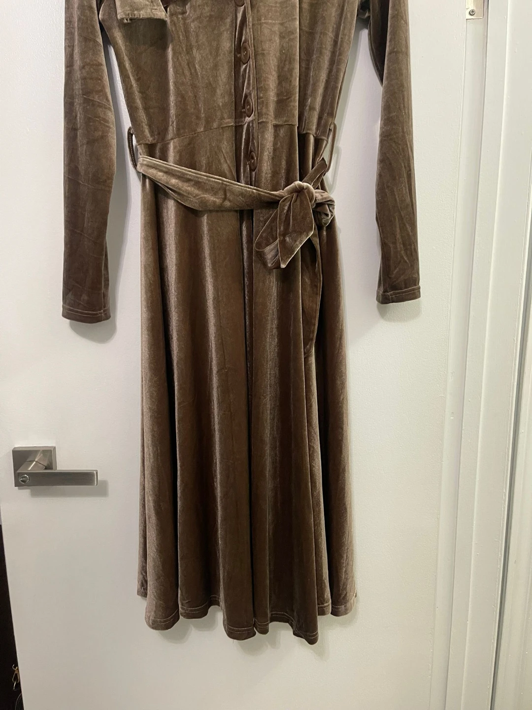Velvet Dress with Belt - photo 3