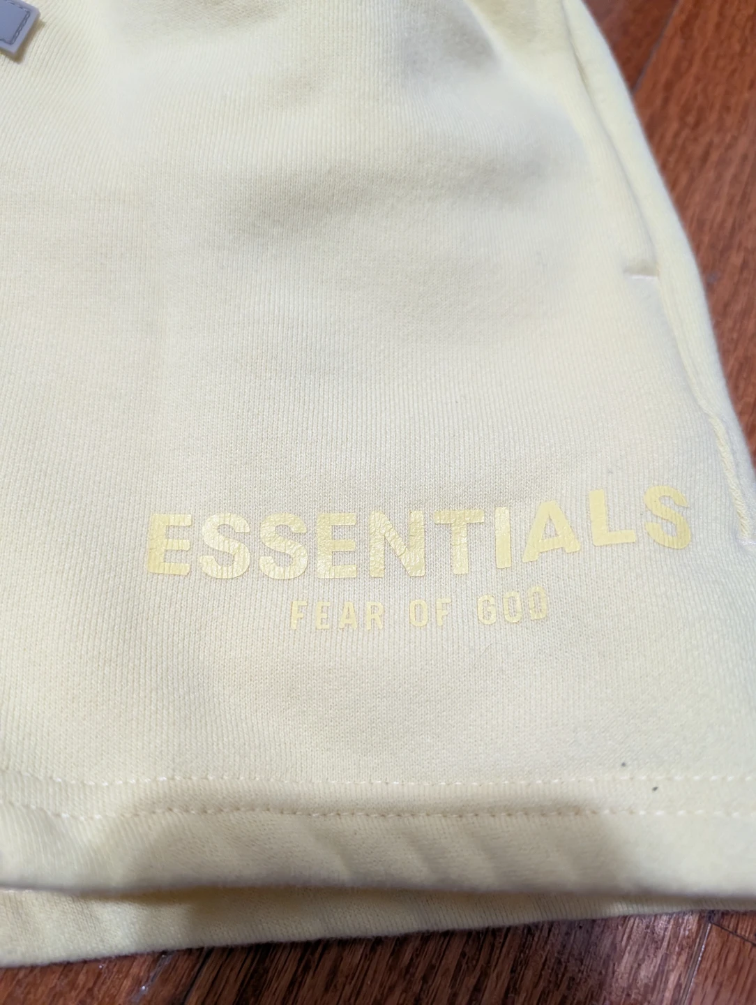 Essentials Fear of God Kids Sweat Shorts - Yellow - photo 2