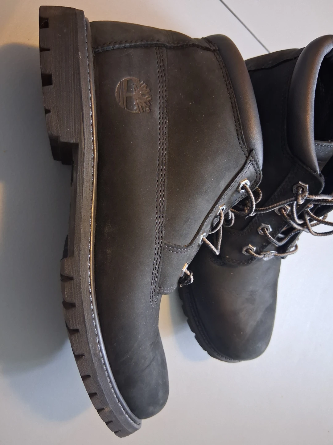 Timberland Black Ankle Boots - photo 2